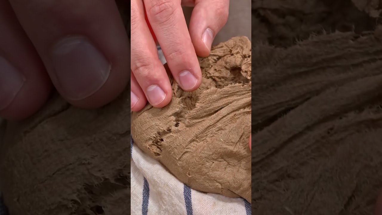 On RECYCLE tous les CARTONS !! Ça devient DUR comme du BOIS ! #DIY #Bricolage #Recyclage #Ecologie